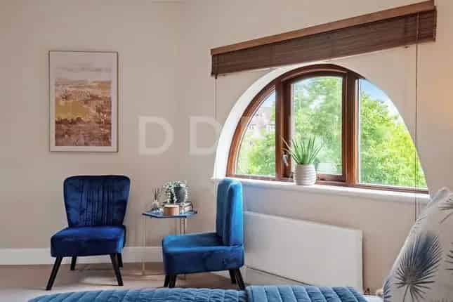 Luxury 4-Bed End Terrace House for Sale in London NW3