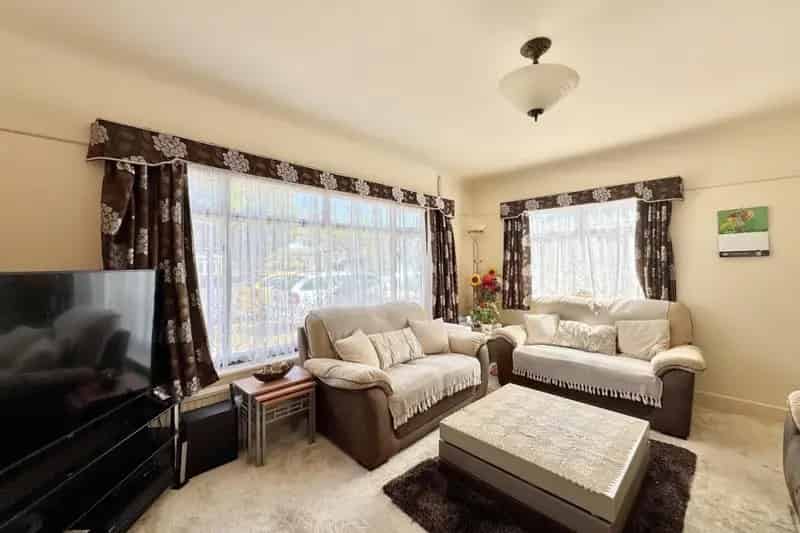 3 Bed Detached House for Sale Talbot Woods Bournemouth