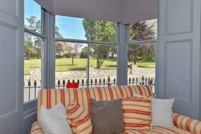 4 Bedroom Grade II Listed Townhouse For Sale in Margate