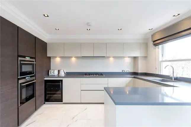 Terraced house to rent in Beaufort Gardens, Knightsbridge, London SW3