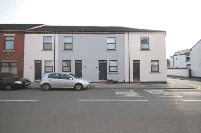 2 Bedroom House To Rent Available 02062025