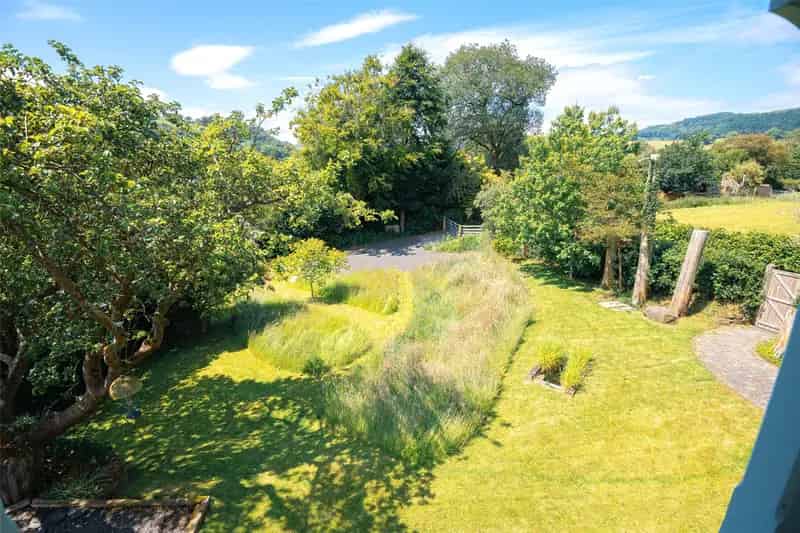 Scandinavian Timber Framed Home For Sale 4 Bedrooms Grade II Listed
