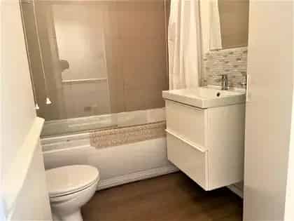 2 Bedroom Flat 57m² London Chingford