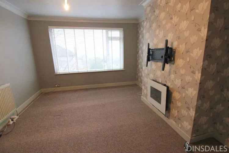 3 Bedroom Detached House To Rent