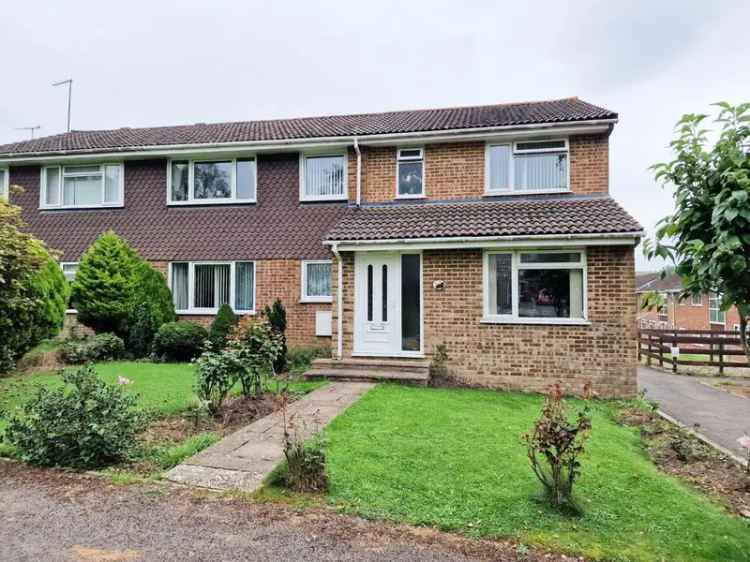 4 bedroom semi-detached house for sale