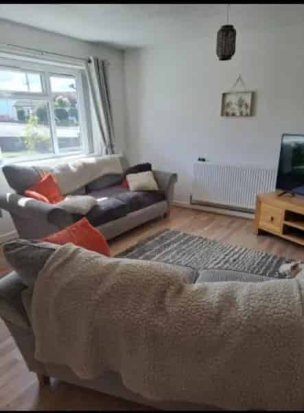2 Bed Bungalow Near Beaches Large Garden Parking