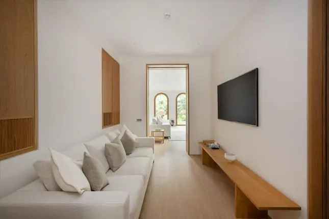 End terrace house for sale in Hamilton Terrace, London NW8