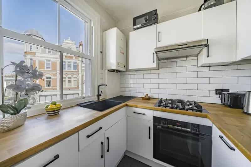 Flat For Sale , London, England