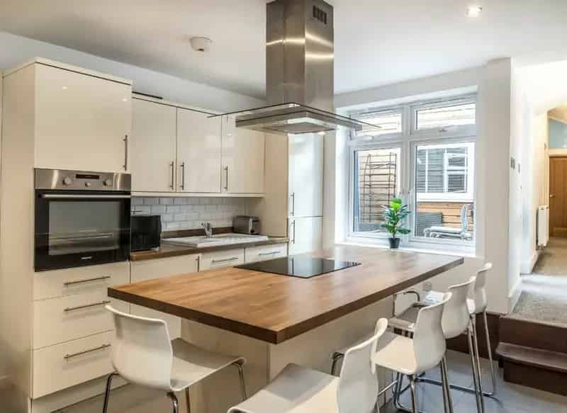 Ground Floor Period Conversion Two Double Bedrooms Clapham