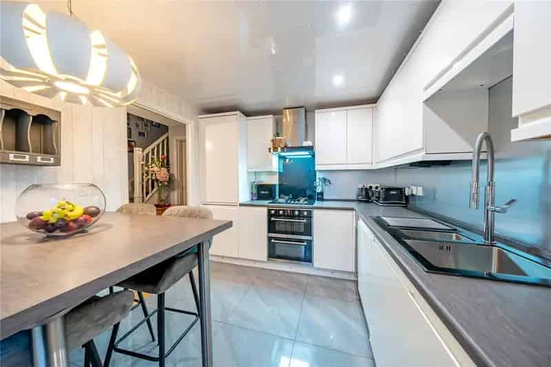 3 Bed Extended Family Home Woodlea Development