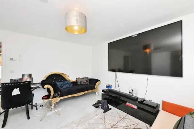 House For Sale , Broxbourne, England