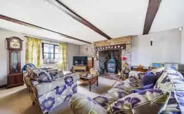 Six Bedroom Family Home with Annexe in Sampford Peverell