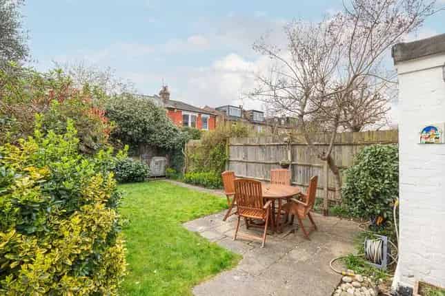 3 Bed Terraced House Cambridge Road Twickenham