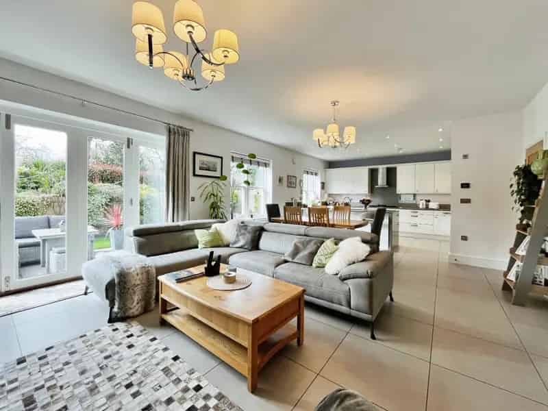 5 Bedroom Detached House for Sale in Beverley