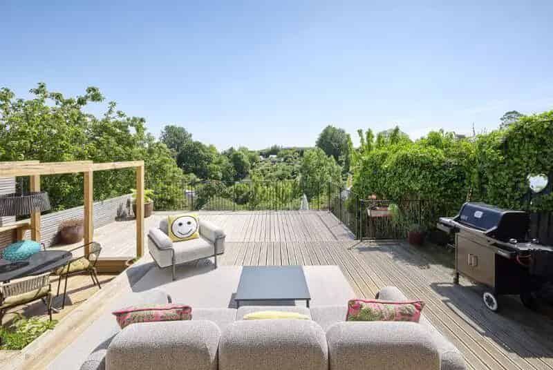 4 Bedroom Semi-Detached House for Sale in Redland