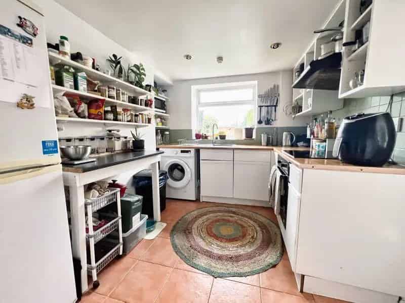 2 Bed Terrace House For Sale - Ideal for First Time Buyers