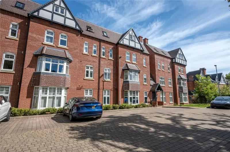 2 Bedroom Apartment for Sale
