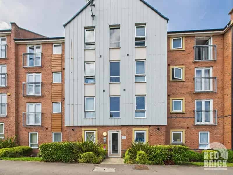 2 Bedroom Flat to Rent