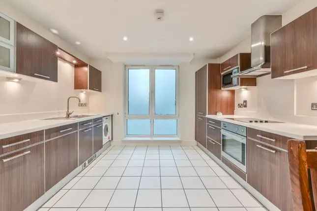 2 Bed Riverfront Apartment Near South Bank Vauxhall London SE1 Short Let MYFR0068177