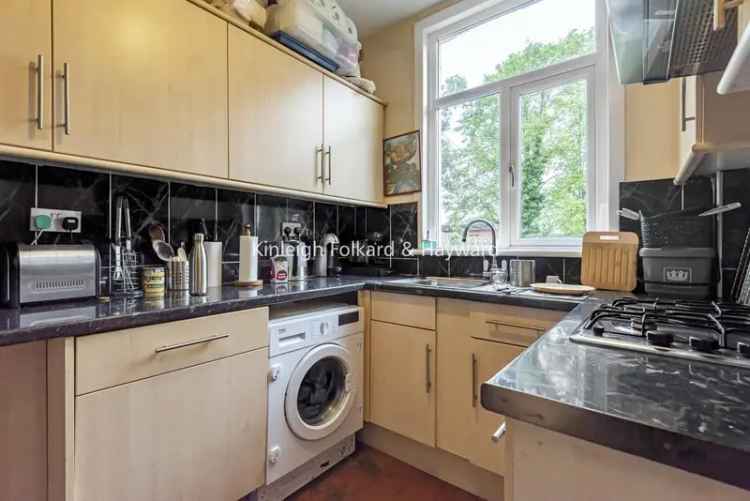 House For Sale in London, England