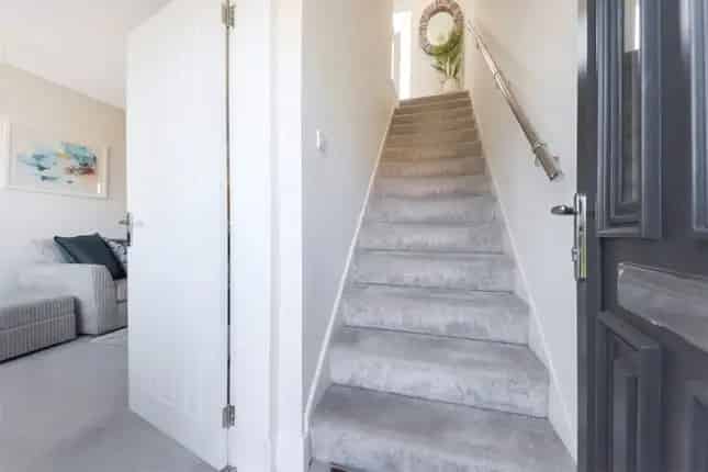 Semi Detached Villa Garrowhill Glasgow Family Home