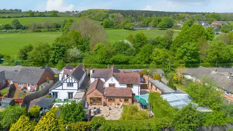 5 Bedroom Gated House to Rent Old Arley