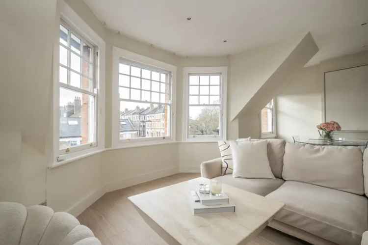 2 Bedroom Flat for Sale in East Putney