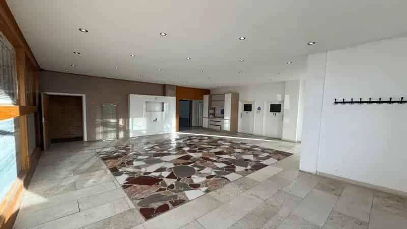 Wembley Warehouse Unit: Open Plan, 5 Parking Spaces, Great Transport Links