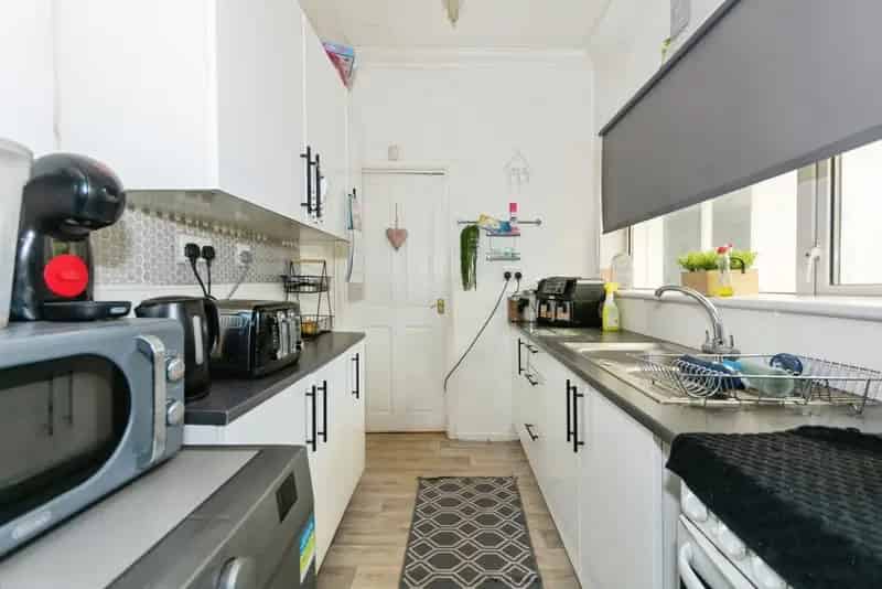 2 Bed End Terrace House - First Time Buyer or Buy To Let