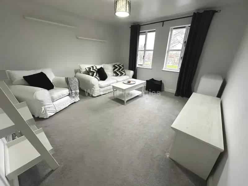 2 Bedroom Apartment Ardwick Manchester