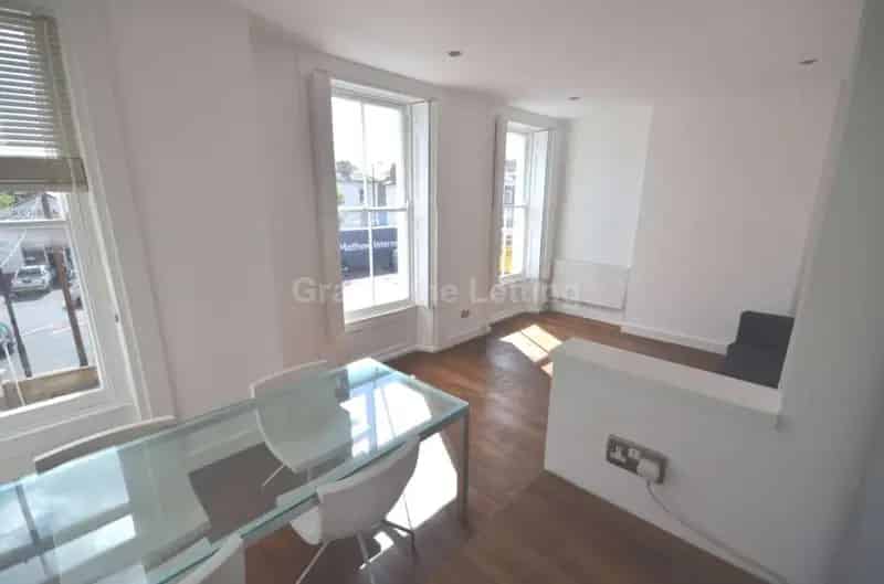 1 Bedroom Apartment House to Rent