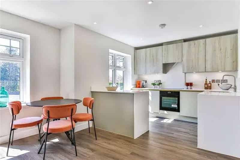 2 Bed Luxury Flat for Sale Ashley Cross Village Near Poole Bournemouth