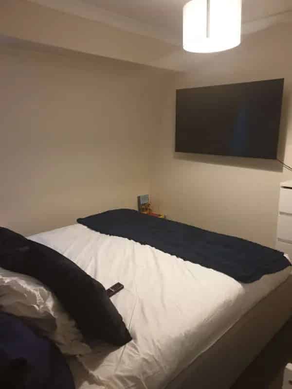 Maisonette near Kings College Hospital New Kitchen & Bathroom Private Parking