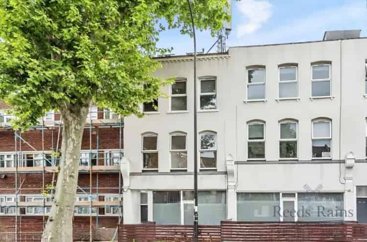 1 Bedroom Flat for Sale in London SE6