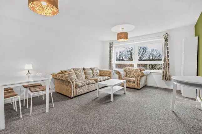 Flat for Sale in Glebe Court Glasgow G4