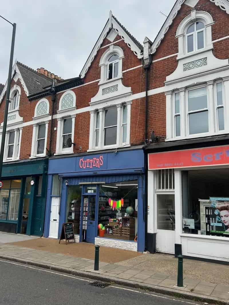 Investment Property: Retail Unit & 2 Flats near St Margaret's Station