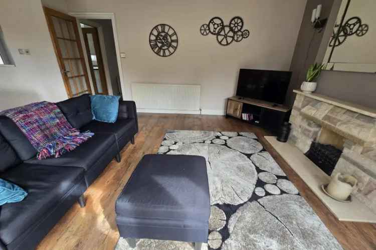5 Bedroom Detached House in Broxbourne Chain Free
