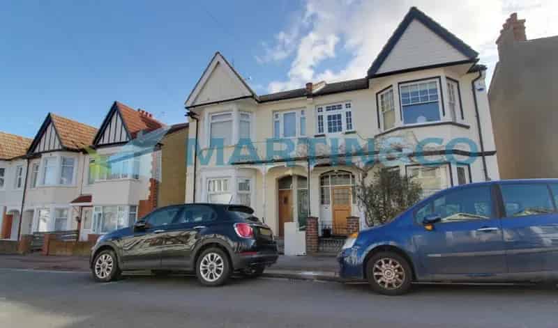 1 Bedroom Flat To Rent Available 07072025