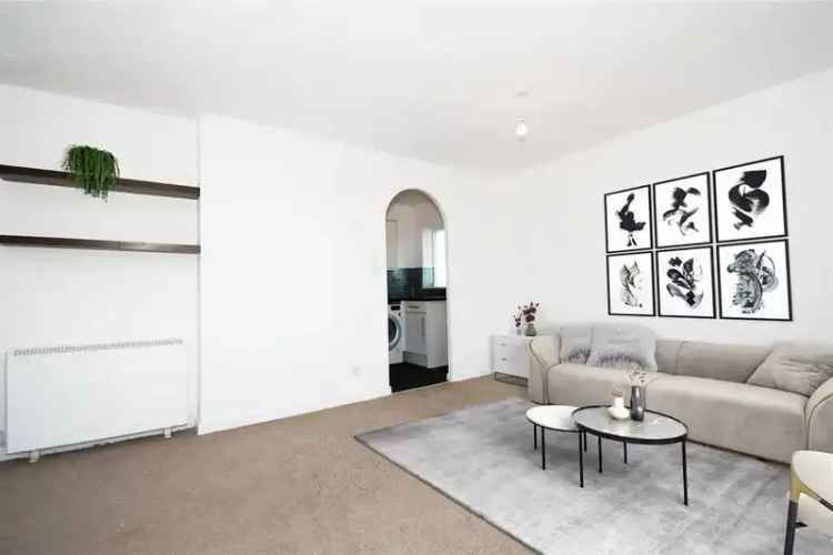 2 Bedroom Flat for Sale - Spacious Lounge & Allocated Parking