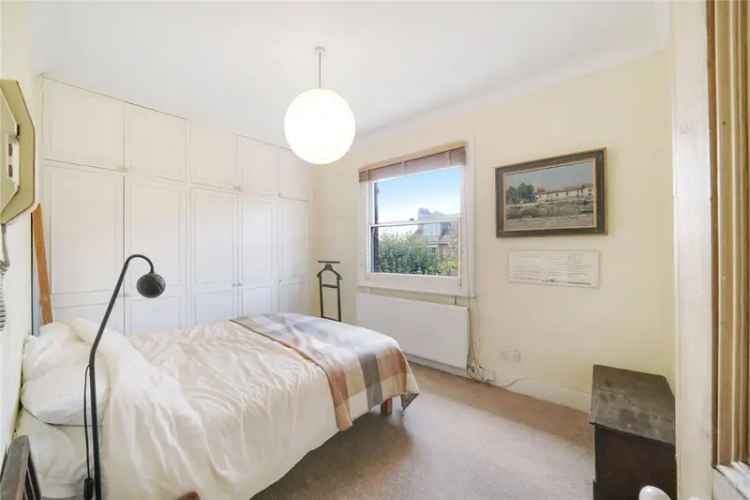 3 bedroom flat/apartment in London