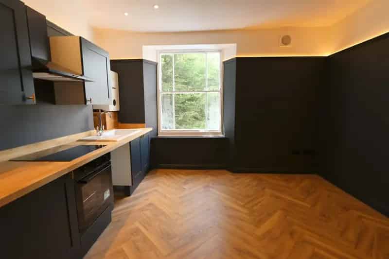 1 Bedroom Flat Cheltenham Road