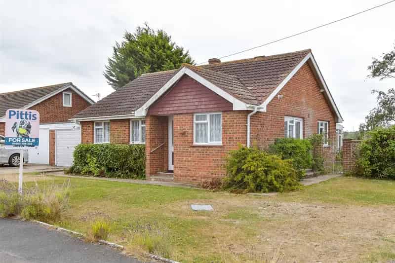 3 Bedroom Detached Bungalow for Sale