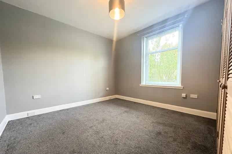 Flat For Sale , Clepington Road, Dundee, Scotland