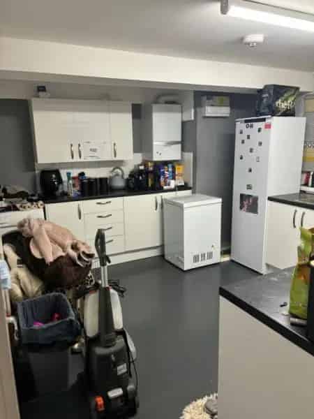 3 Bedroom House with Large Kitchen and Garden