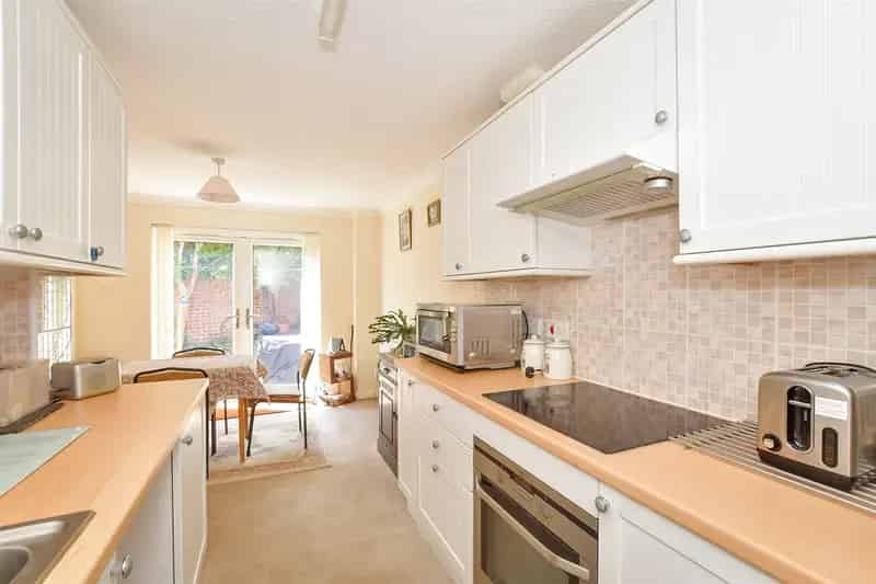 3 Bedroom End Terrace House for Sale in Havant