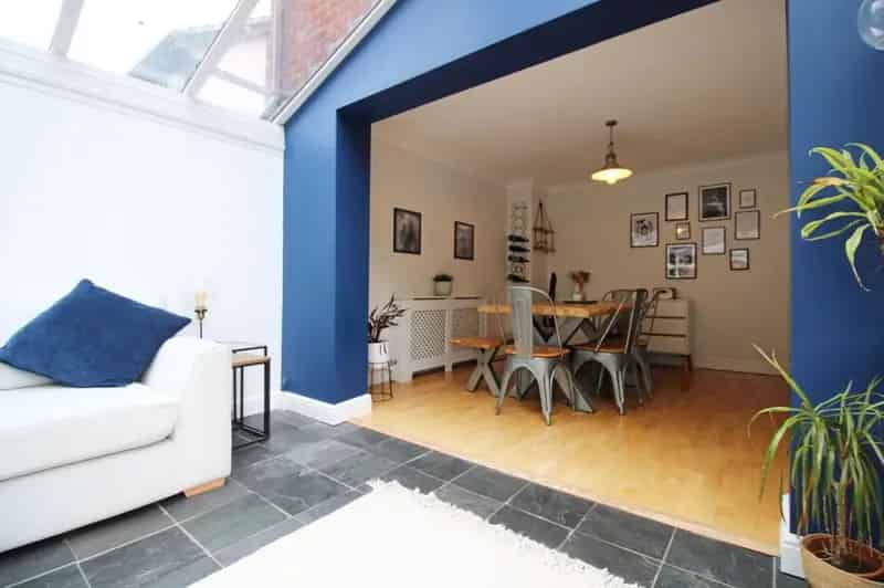 4 bed house for sale