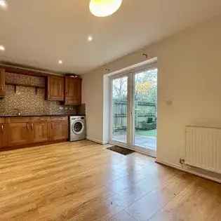 4 Bedroom House 67m² Manchester