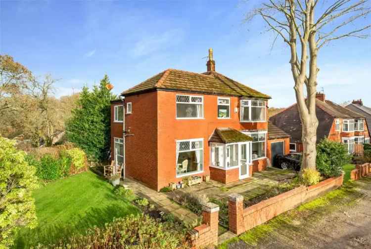 4 Bedroom Detached House for Sale in Smithills