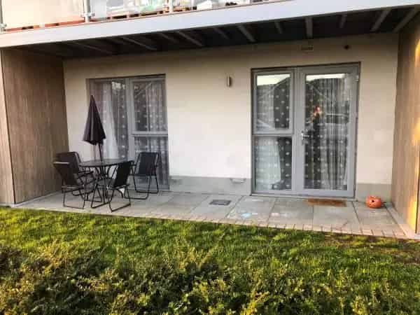 Large 2 Bedroom Ground Floor Flat with Patio and Utility Room