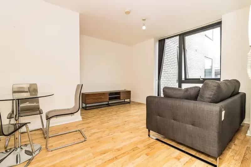 2 Bed Furnished Apartment Northern Quarter Manchester